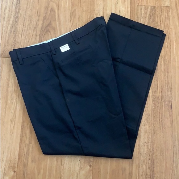 N/A Other - Black Straight Leg Slacks • 42X34